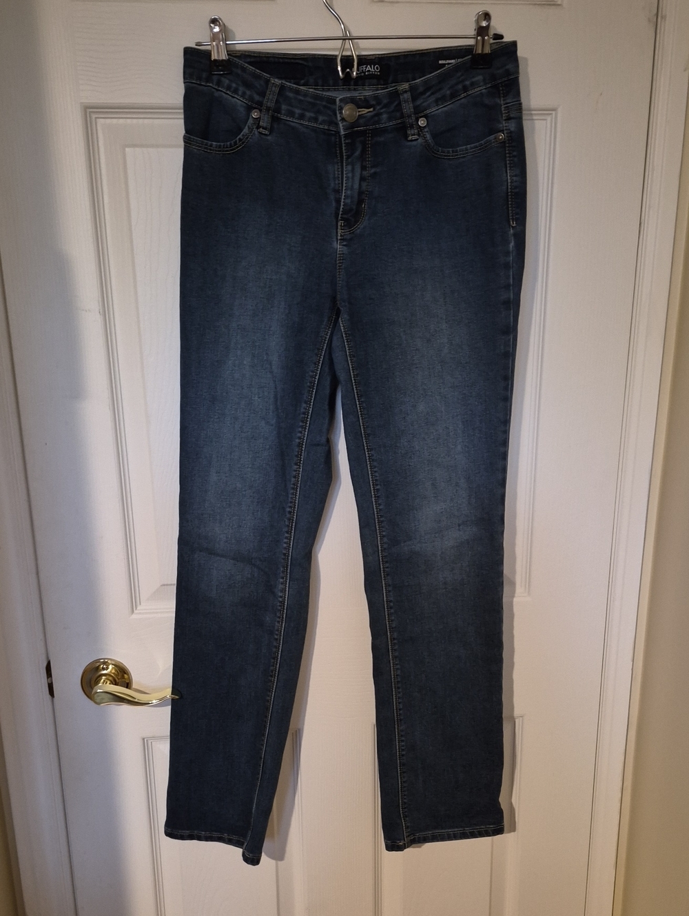 Buffalo David Bitton BOULEVARD Mid-Rise Straight Stretch Jeans Size 4/30